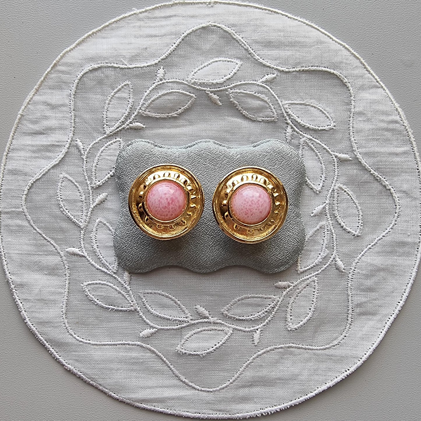 Clip on - Etruscan Pink Glass Cabochon Round Clip on Earrings