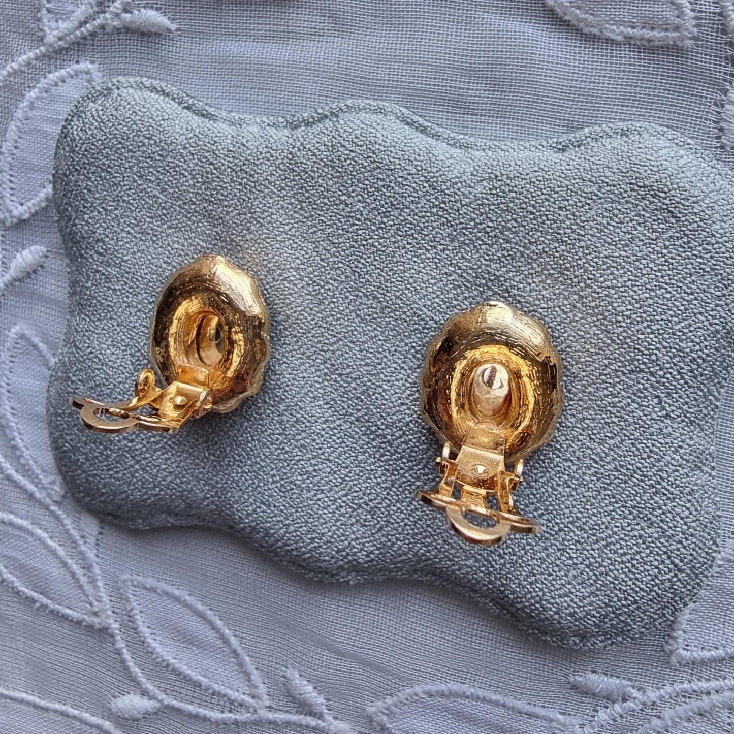 Clip on - Red Cabochon and Seed Pearls Clip on Earrings