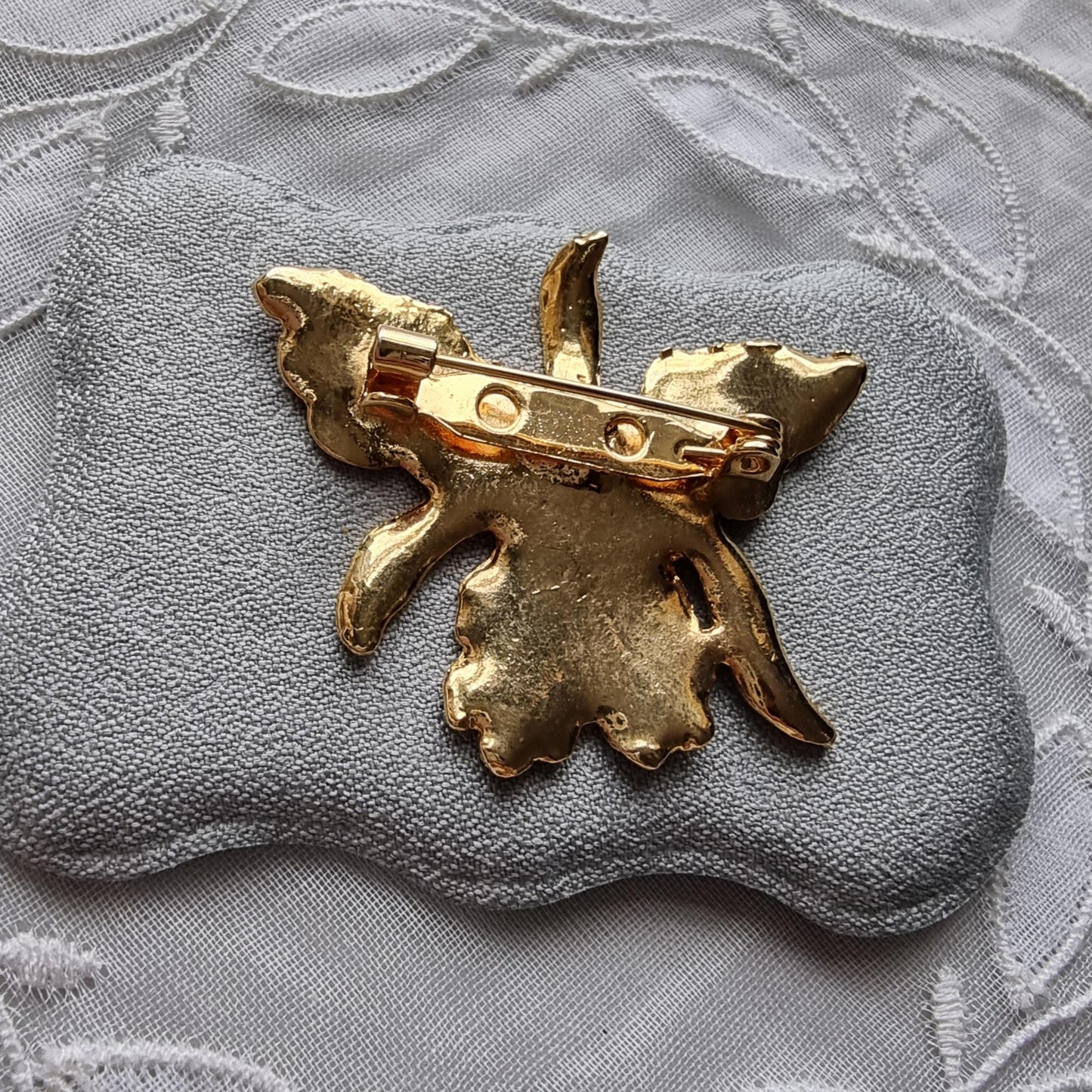 Brooch - Red and Greeen Enamel Flower Brooch