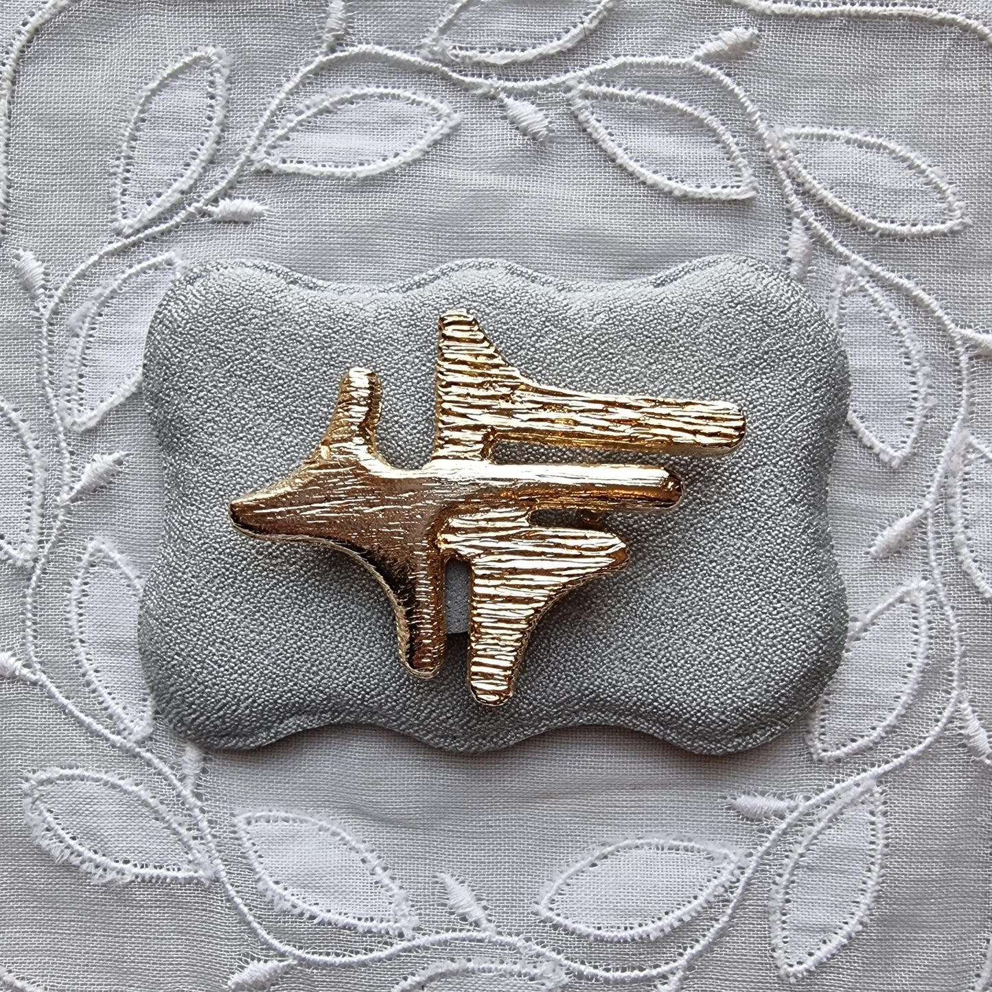 Brooch - Gold Abstract Contrast Texture Brooch