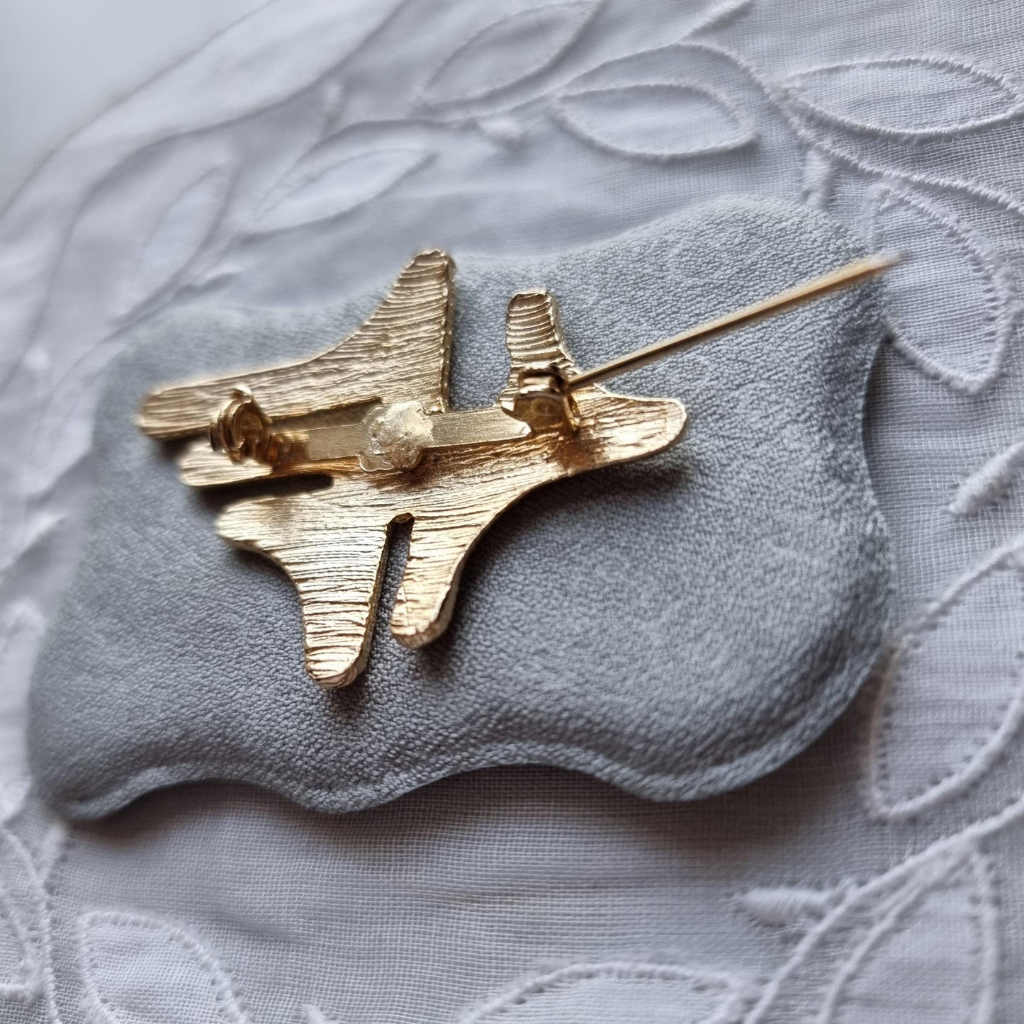 Brooch - Gold Abstract Contrast Texture Brooch