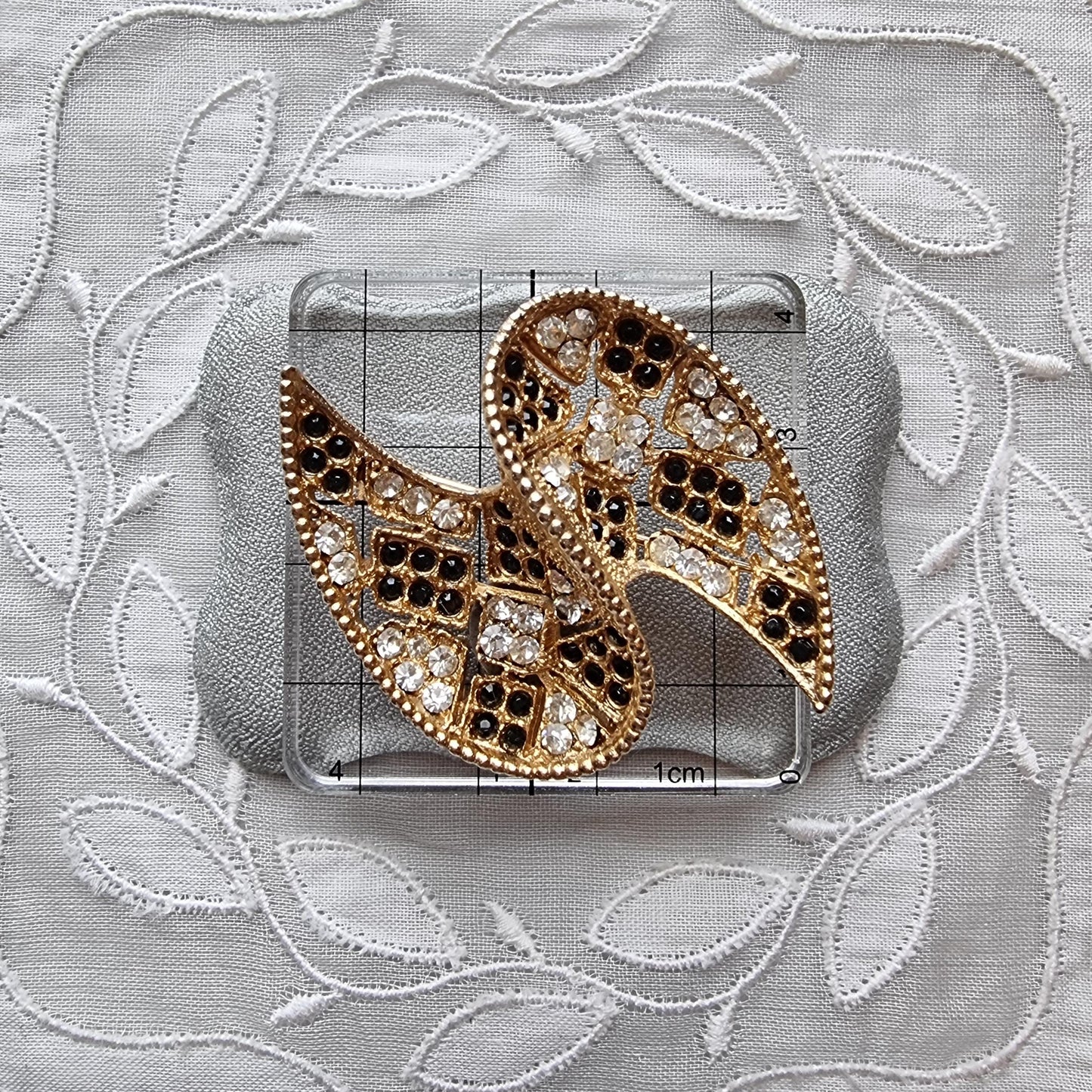 Brooch - Black and Clear Crystals Swirl Brooch