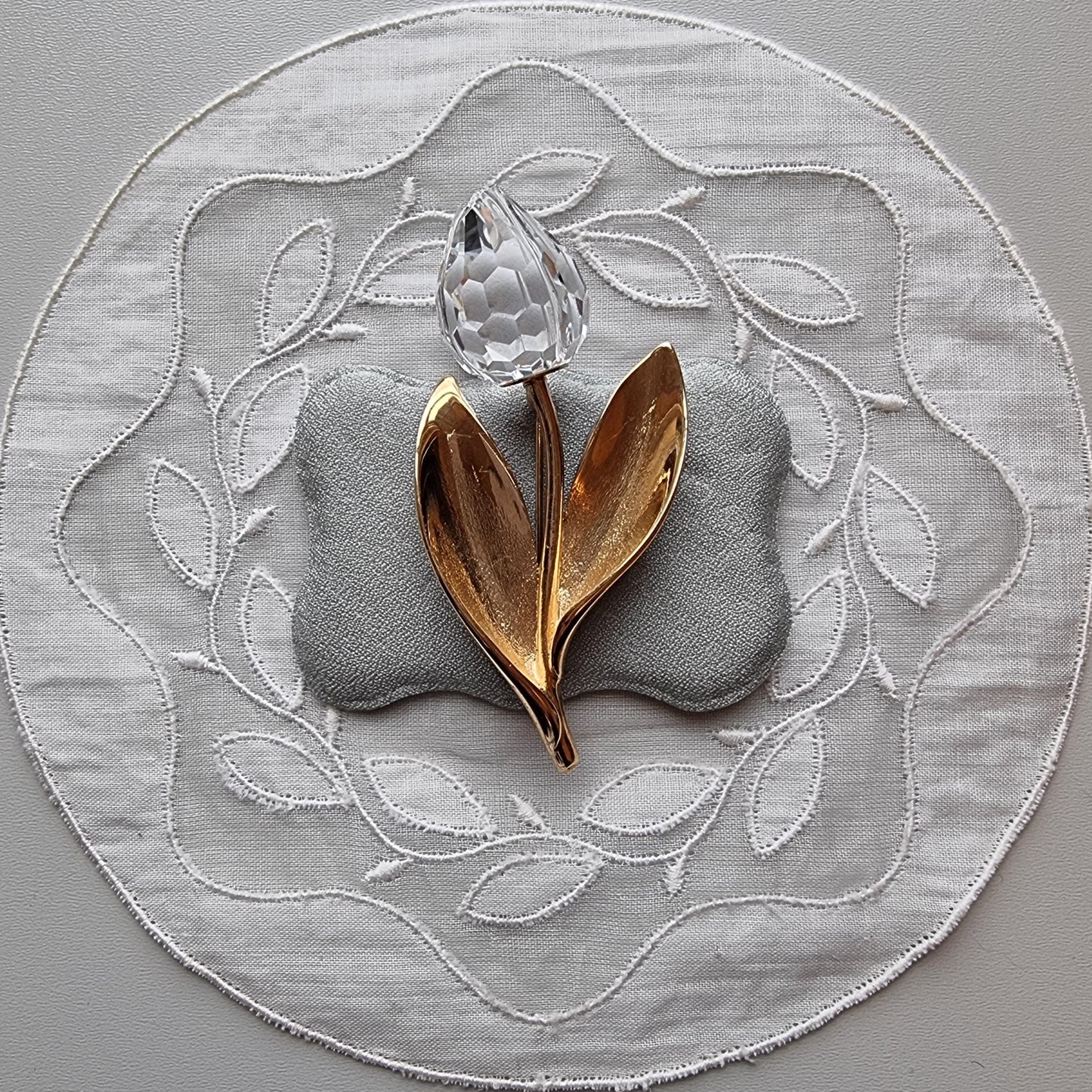 Brooch - Swarovski Crystal Tulip Brooch