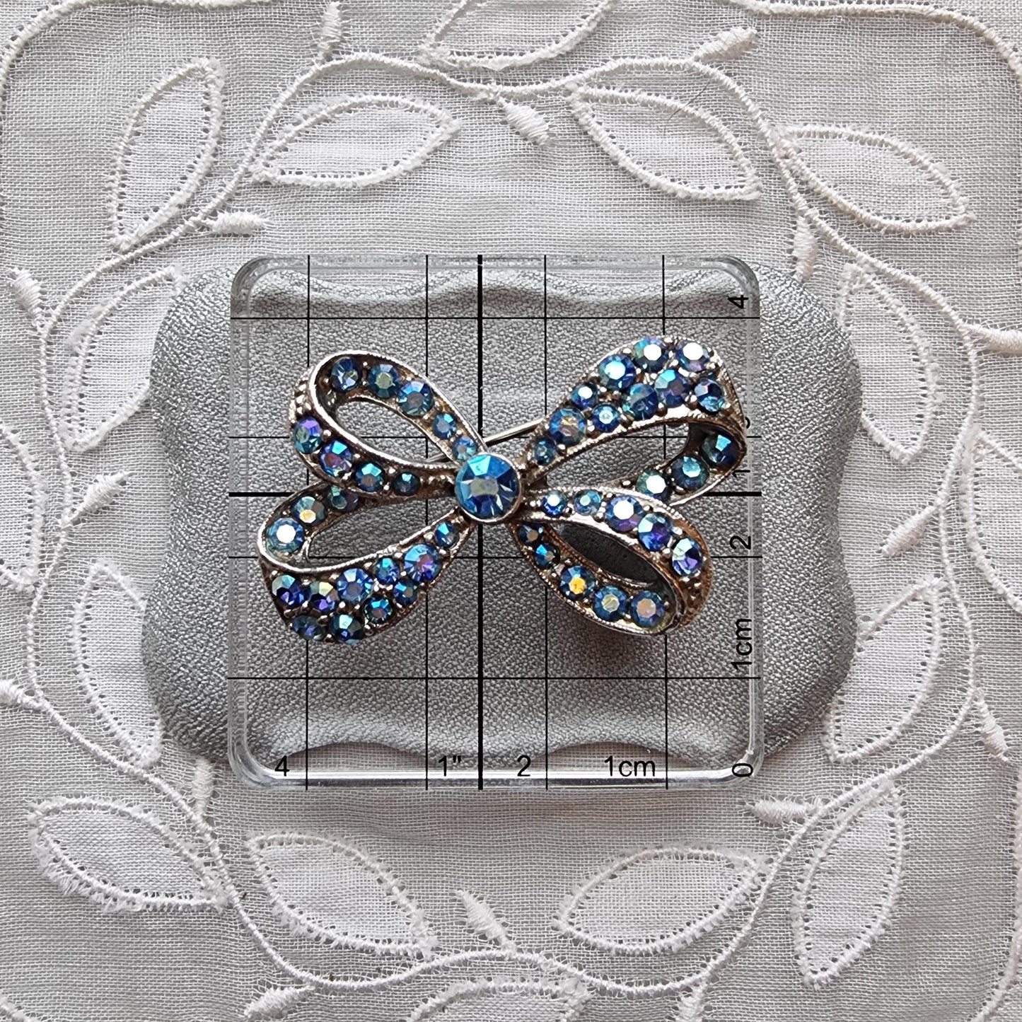 Brooch - Sphinx Blue Aurora Borealis Bow Brooch