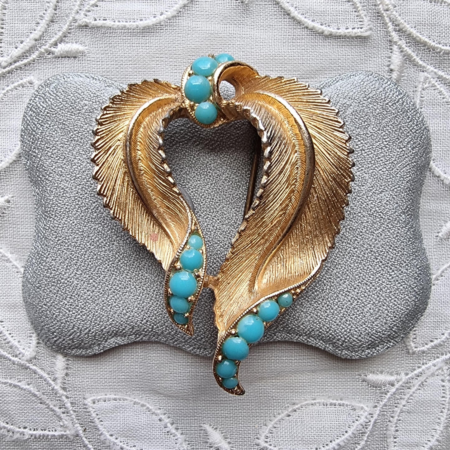 Brooch - Sphinx Gold Turquoise Leaf Brooch