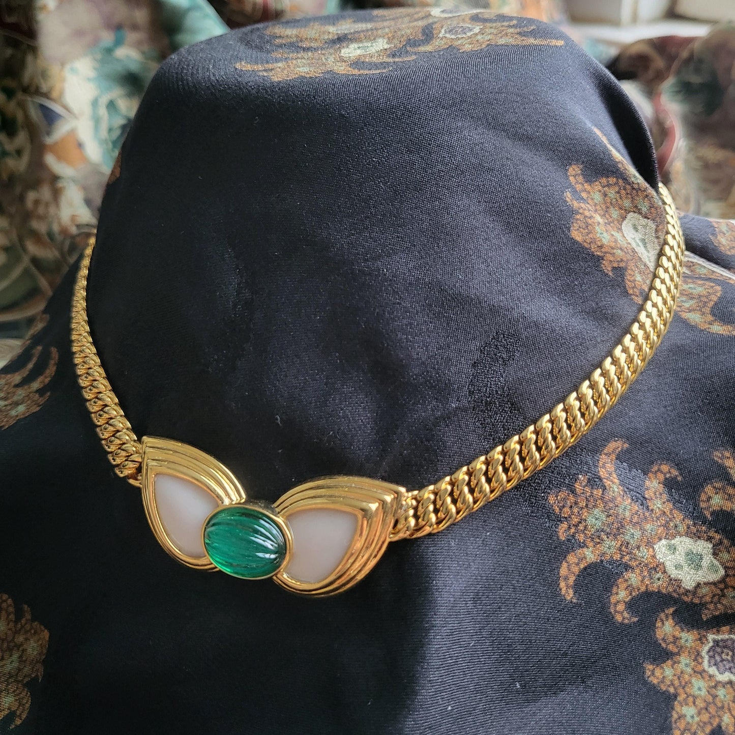 Necklace - Green and White Statement Chain Necklace