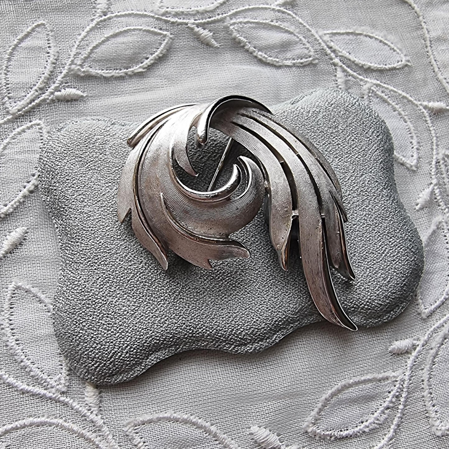 Brooch - Trifari Textured Silver Tone Swirl Brooch