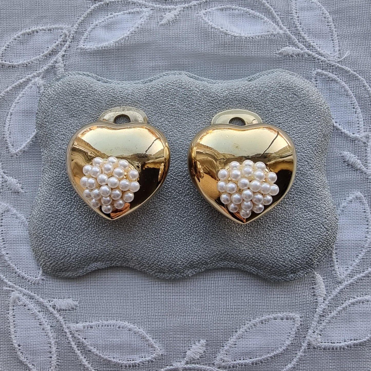 Clip on - Seed Pearl Cluster Heart Clip on Earrings