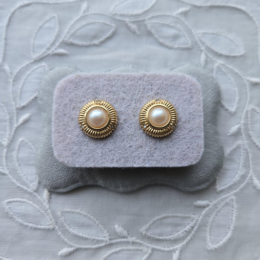 Posts - Small Pearl and Crystals Dome Stud Earrings