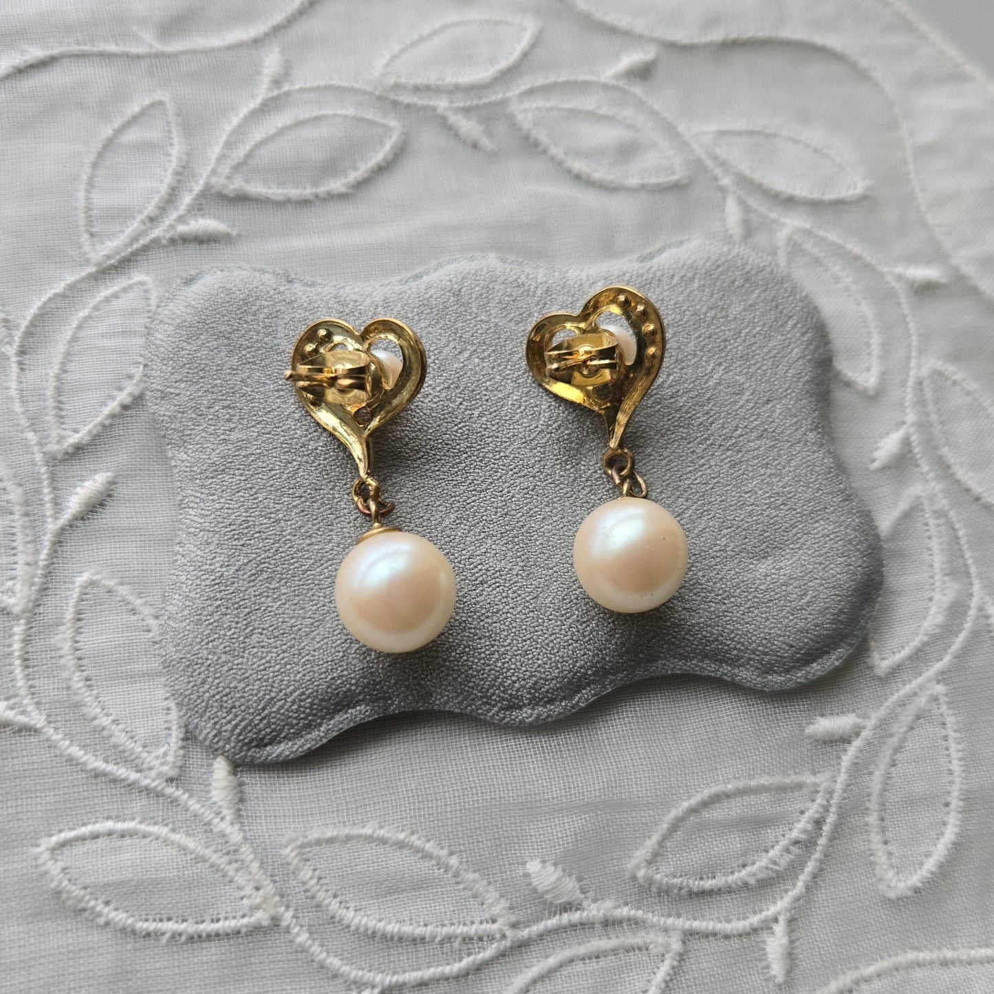Posts - Pearl and Crystals Heart Drop Earrings