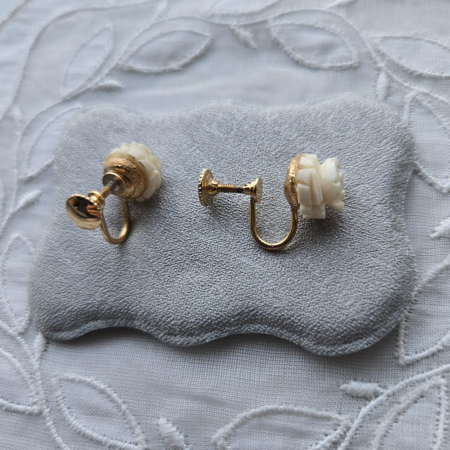 Clip on - Carved Bone White Rose Clip On Earrings