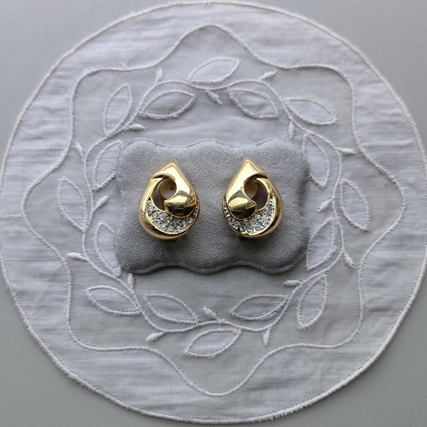 Clip on - Piscitelli Gold and Crystals Clip On Earrings