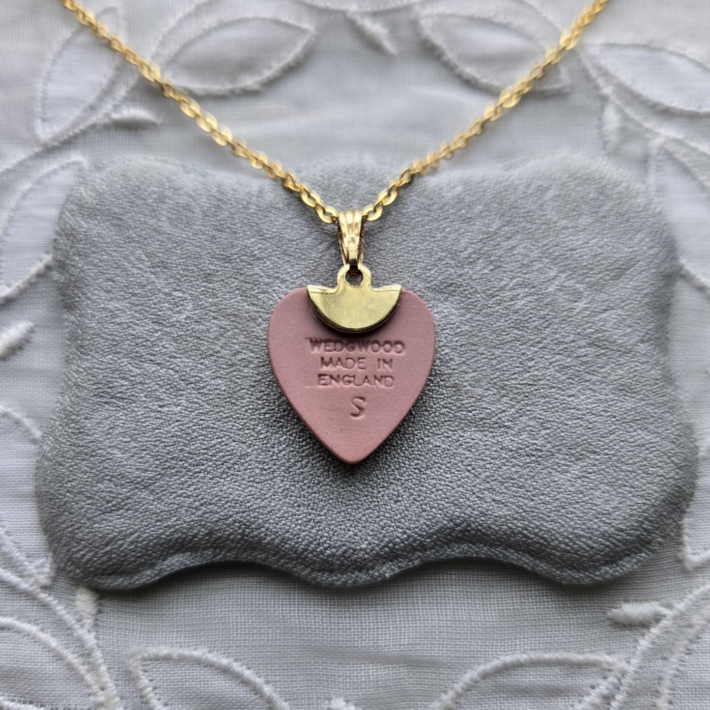 Necklace - Wedgwood Pink Heart Cherub Jasperware Pendant Necklace