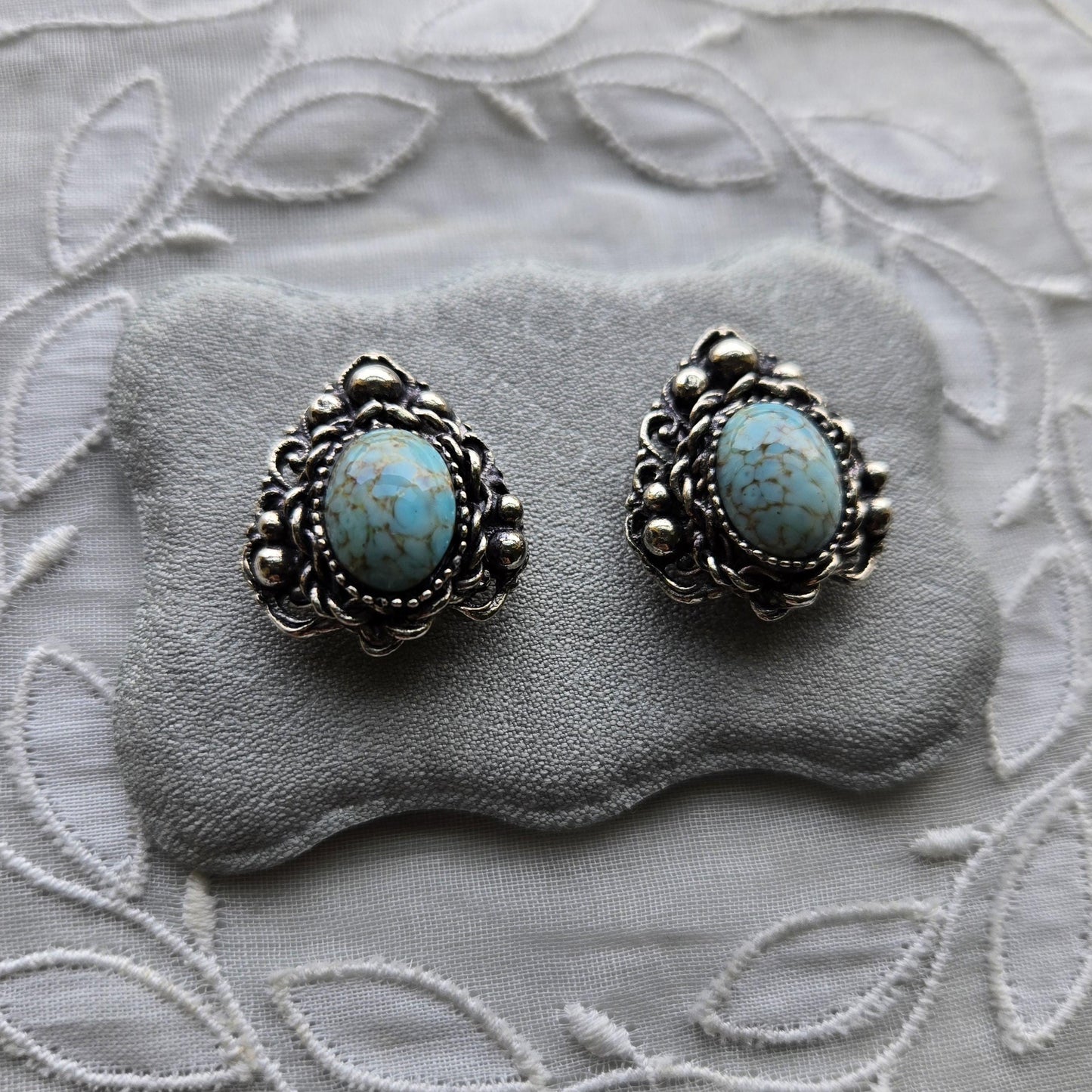 Clip on - Silver Tone Ornate Turquoise Clip on Earrings