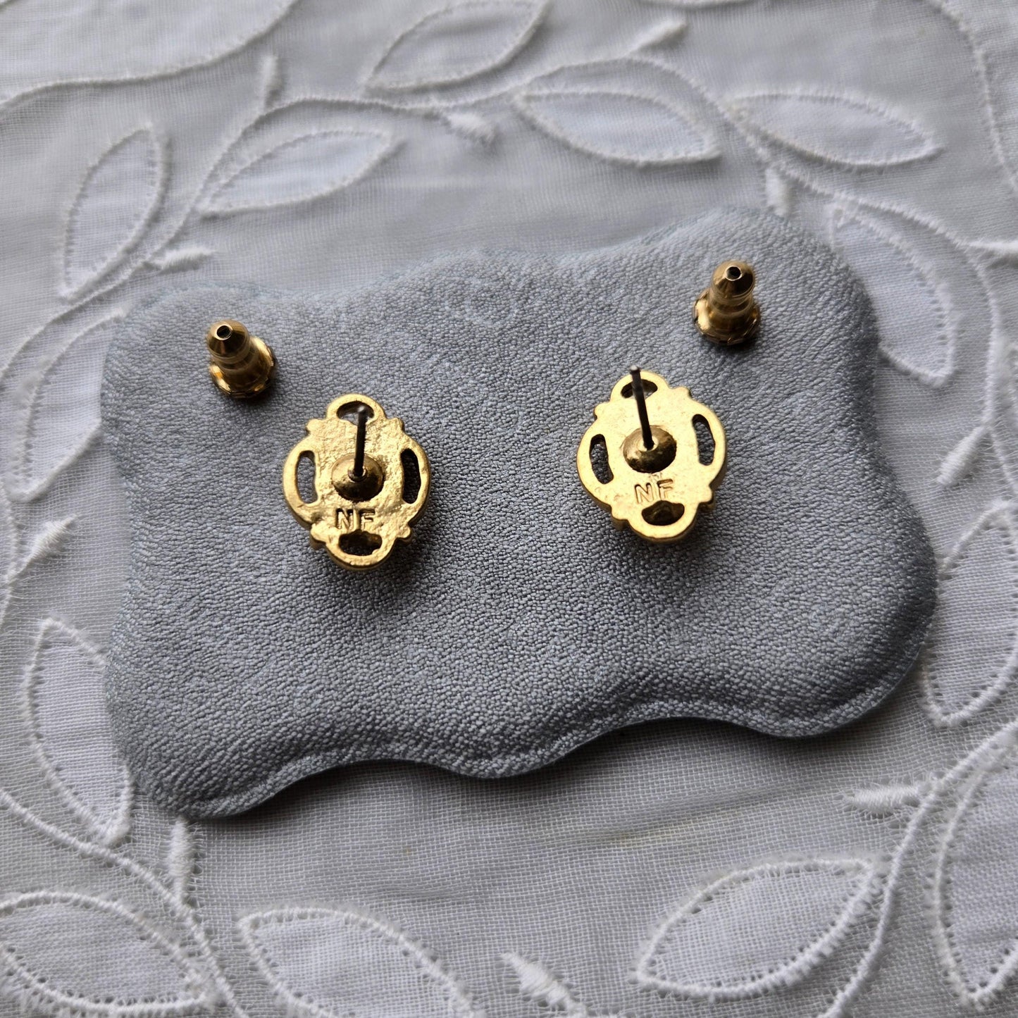 Posts - Small Oval Pearl Stud Earrings