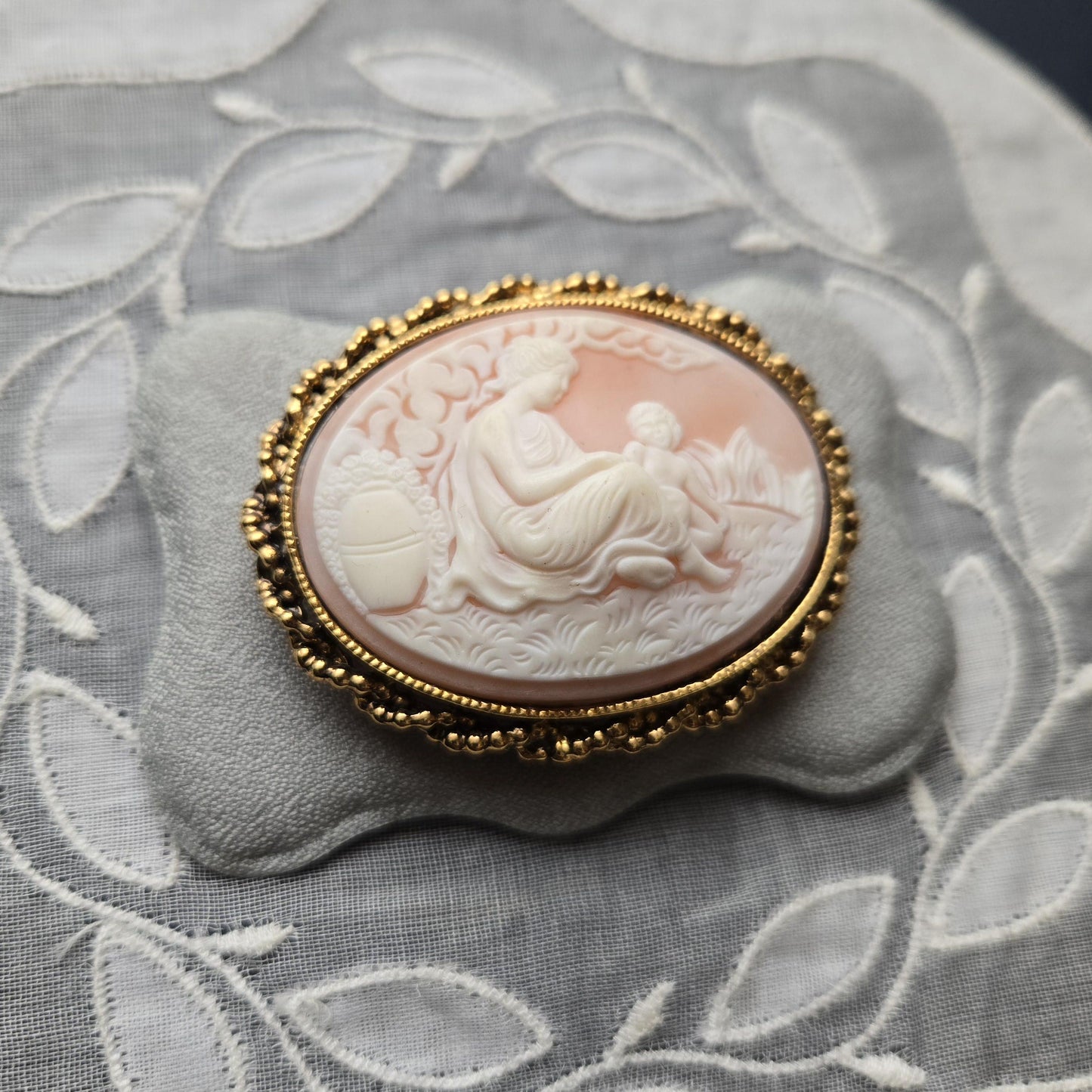 Brooch - Pink Scenic Cameo Brooch