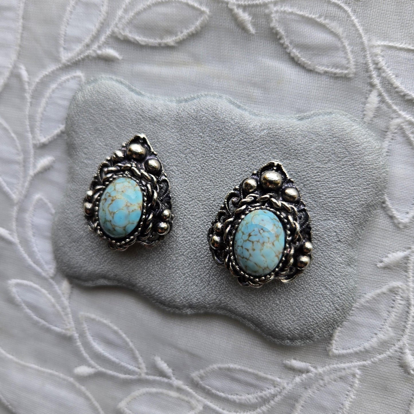 Clip on - Silver Tone Ornate Turquoise Clip on Earrings