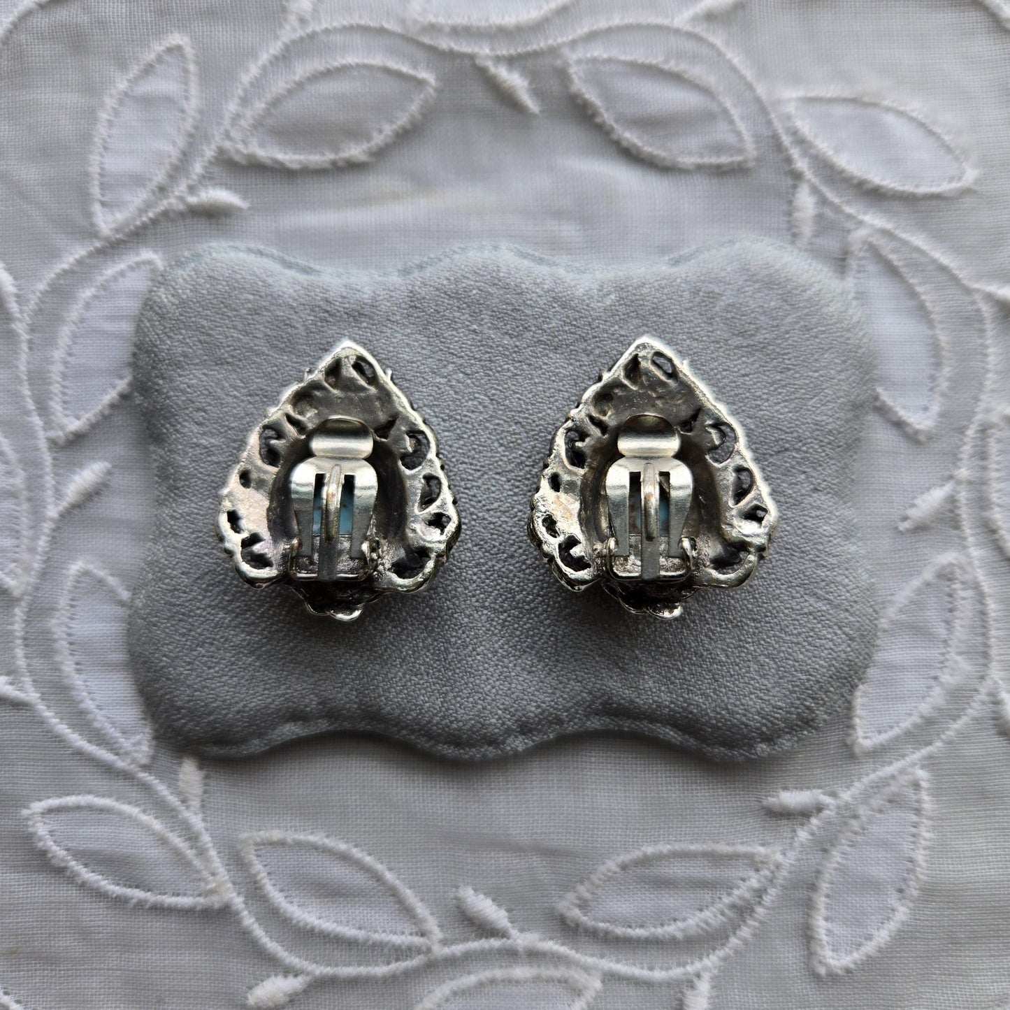 Clip on - Silver Tone Ornate Turquoise Clip on Earrings