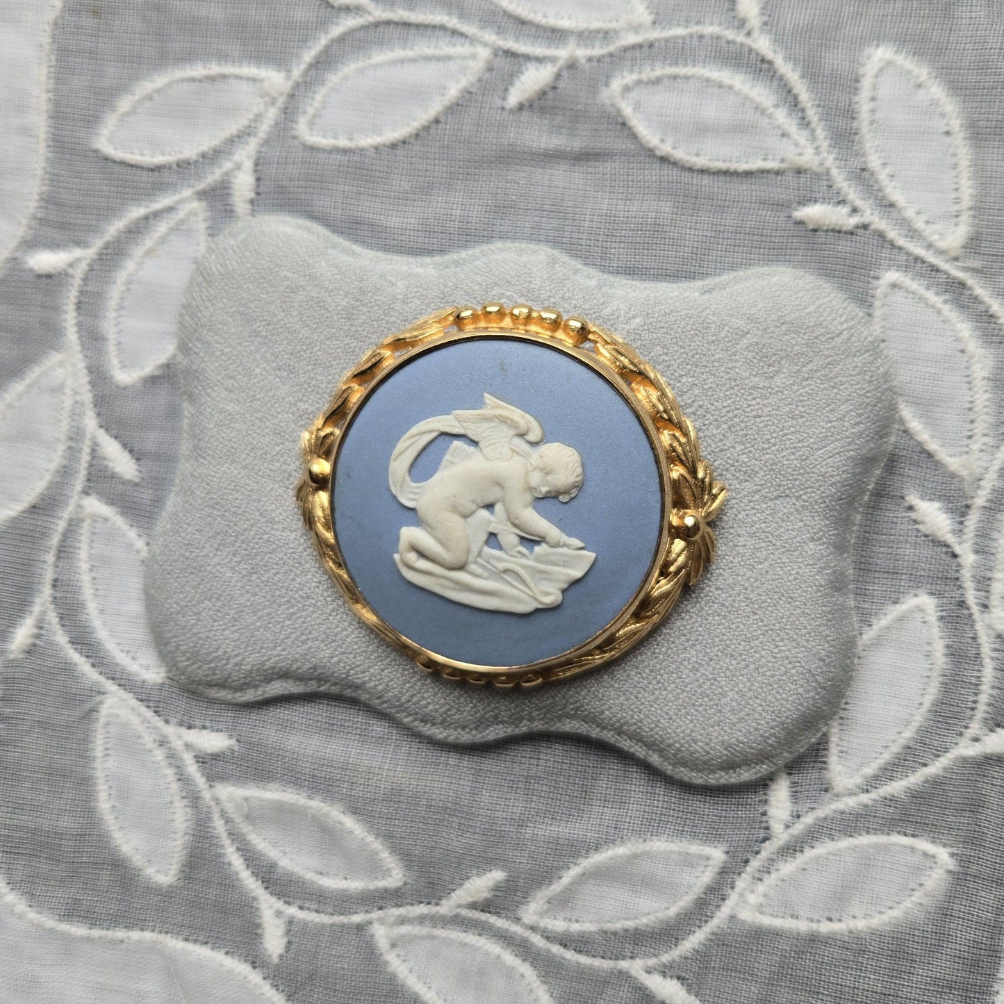 Brooch - Wedgwood Blue Jasperware Cherub Cameo Brooch