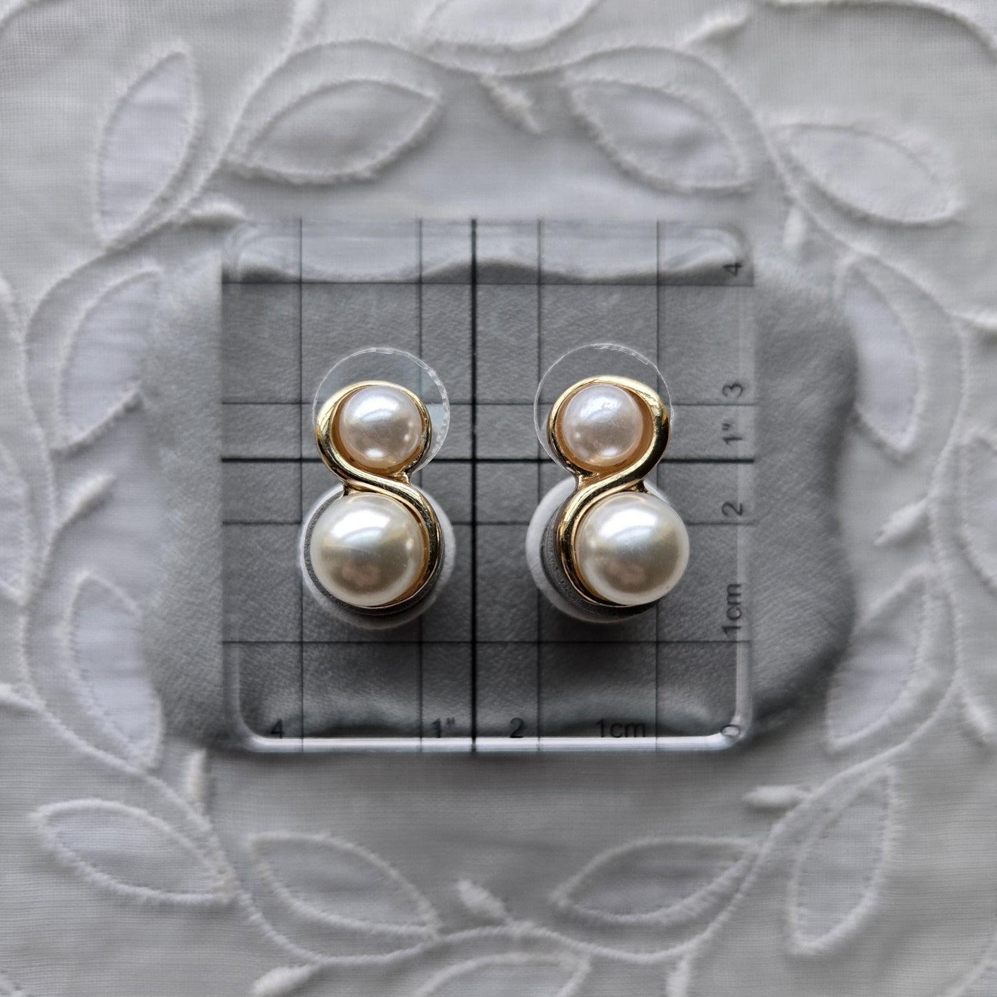 Posts - Double Pearl Gold Swirl Stud Earrings